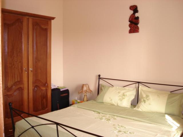 Delices Chez L'Habitant Diack Дакар Экстерьер фото