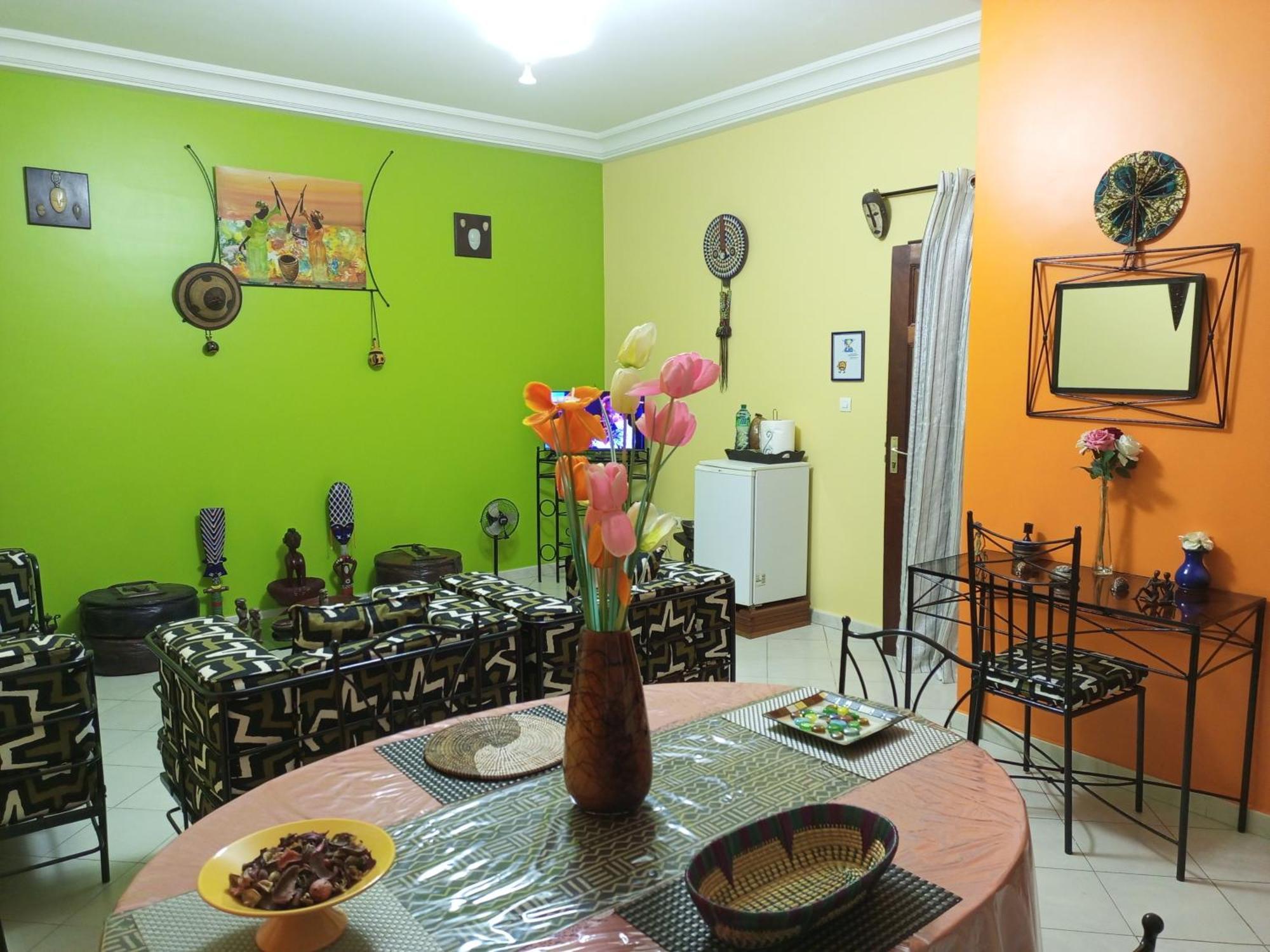 Delices Chez L'Habitant Diack Дакар Экстерьер фото